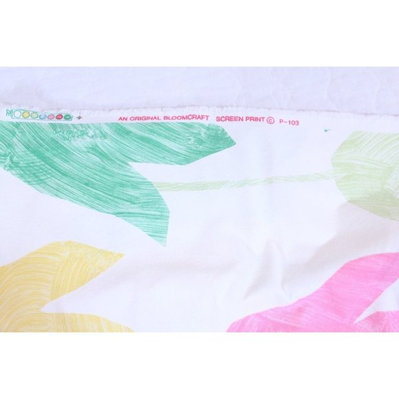 Bloomcraft Spring Summer Tulip Print Fabric Appx 52" W x 2+ Yds Large Graphic - Picture 2 of 4